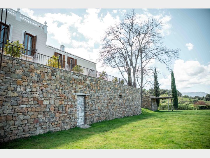 LA ALMAZARA - FINCA RURAL
