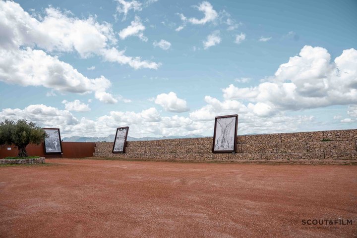 LA ALMAZARA - GREENHOUSE Y PARKING