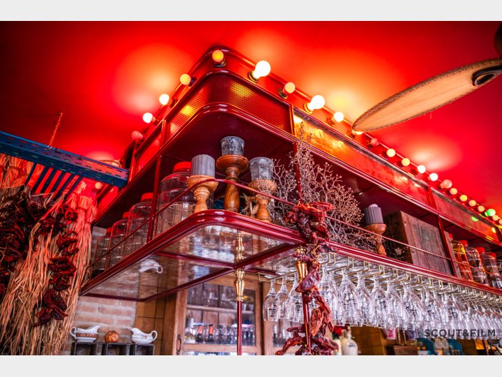 TABERNA LA DISTINGUIDA - GRANADA