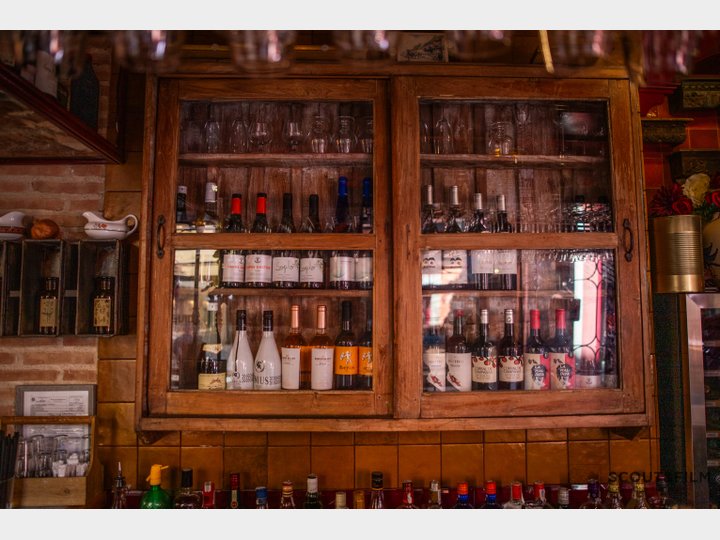 TABERNA LA DISTINGUIDA - GRANADA