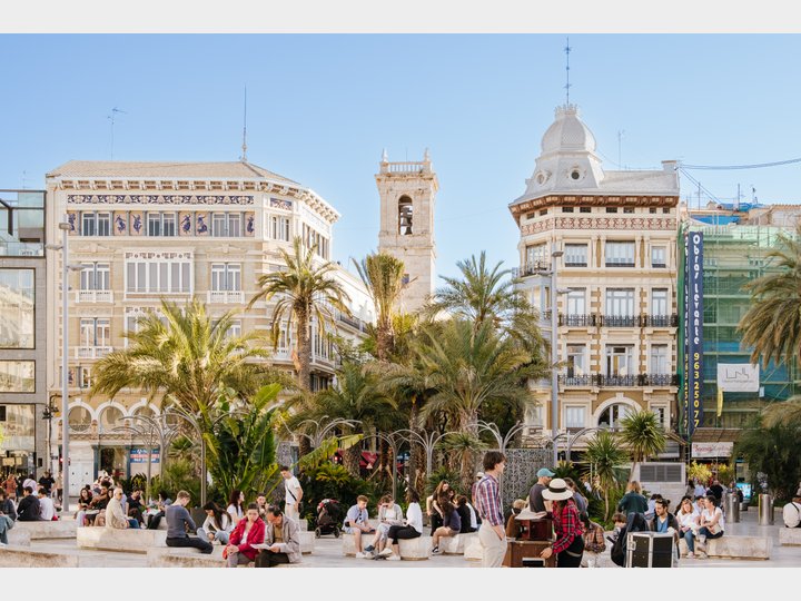 PLAZA DE LA REINA. CIUTAT VELLA