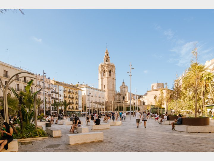 PLAZA DE LA REINA. CIUTAT VELLA